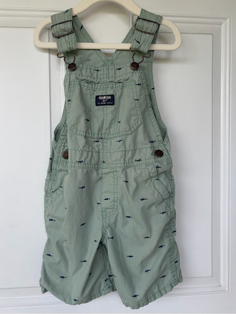 •OSH KOSH• Classic Fish Pattern Shortalls - Size 4T